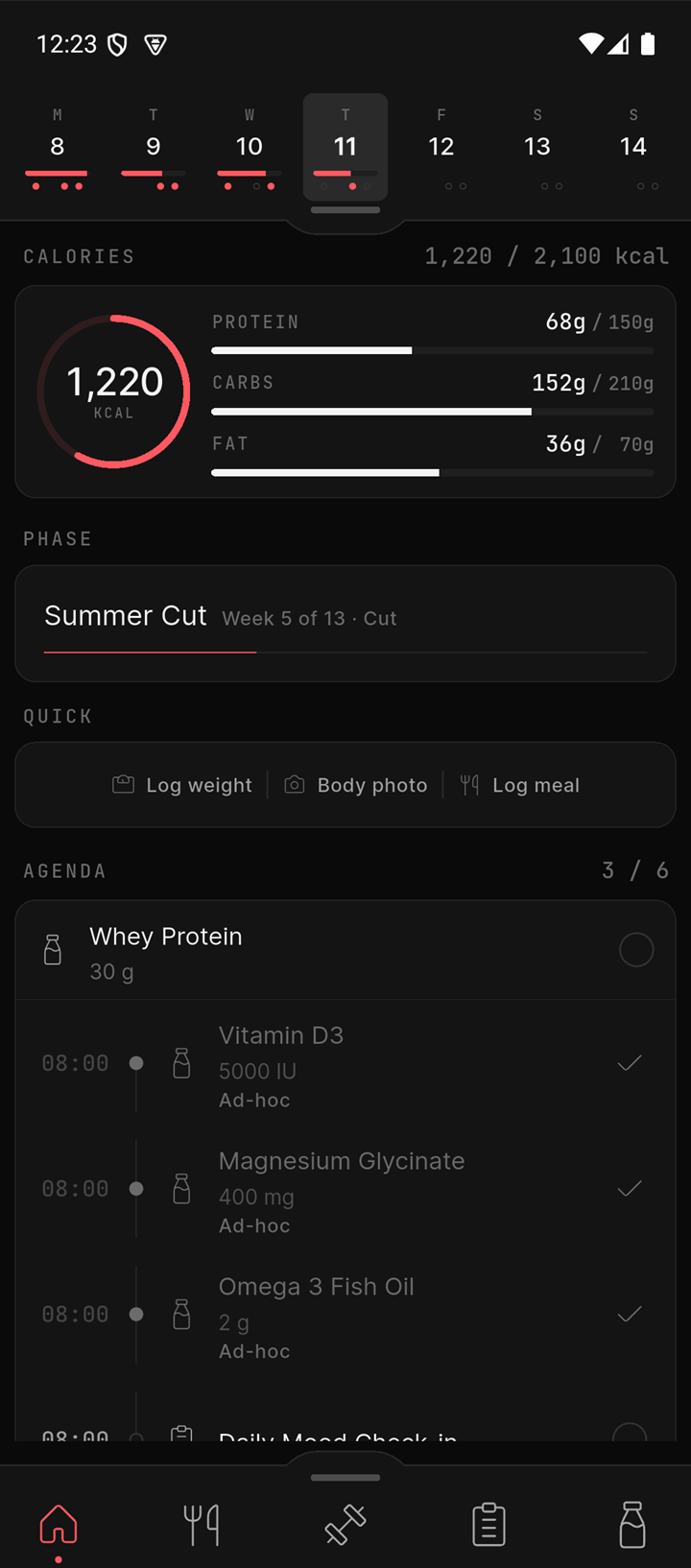Coachalyst app — Today screen with calories, macros, agenda and active phase
